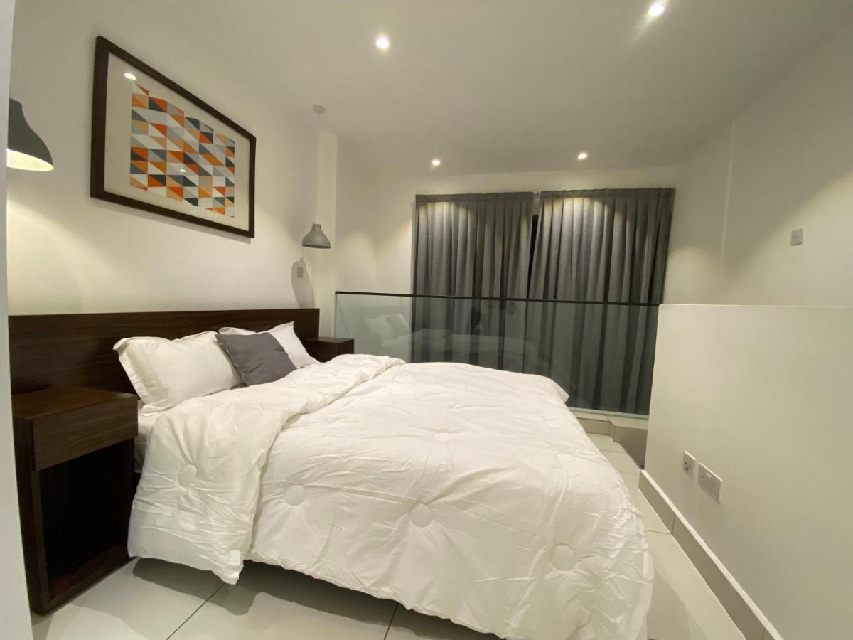 One Bedroom Apartment At A Embassy Gardens Cantonments Accra Eksteriør bilde