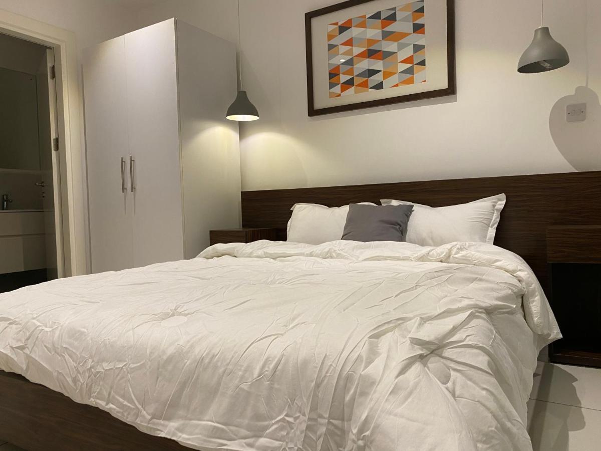 One Bedroom Apartment At A Embassy Gardens Cantonments Accra Eksteriør bilde